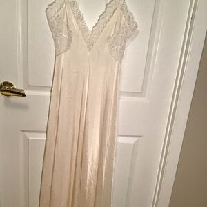 Vintage Linda lingerie 2 piece set